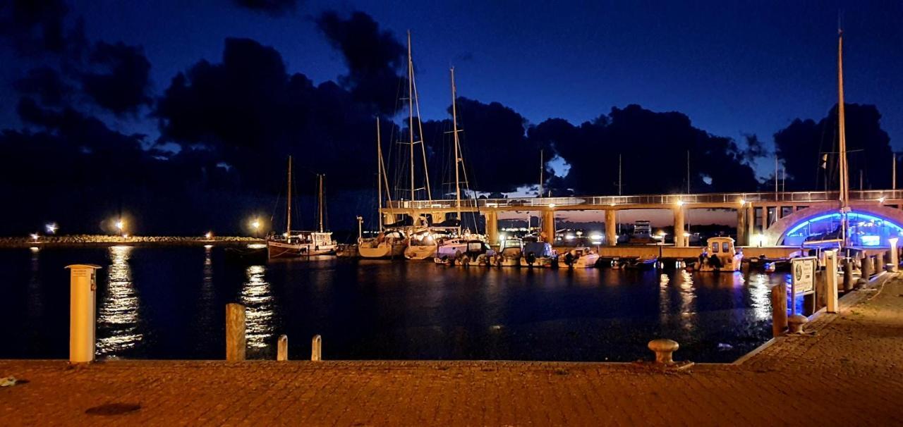 Ferienhaus Kaleo Wiek auf Rügen Exteriör bild
